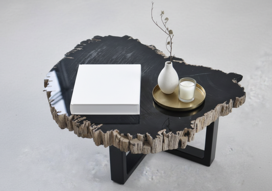 L'Arte dello Styling: Come Decorare il Tuo Tavolino in Legno Pietrificato per un Look da Rivista