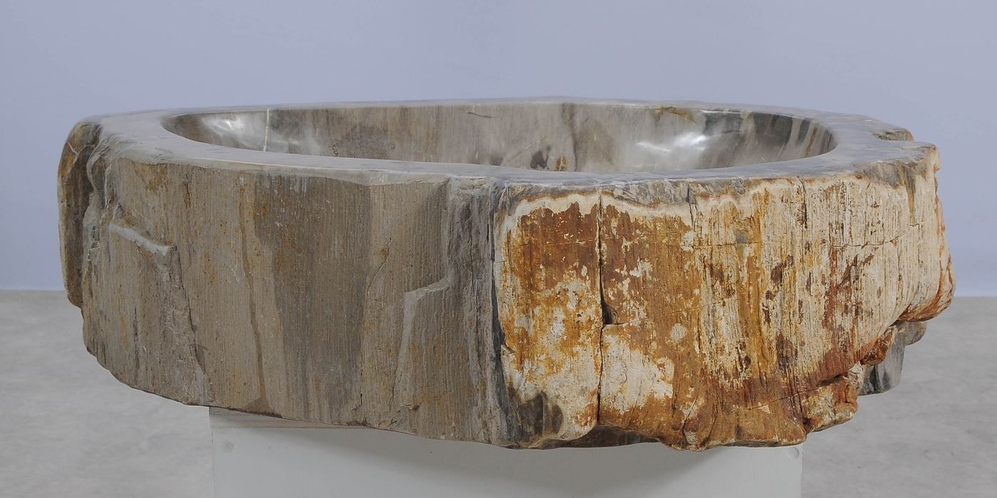 Lavandino da appoggio in legno pietrificato - 61332