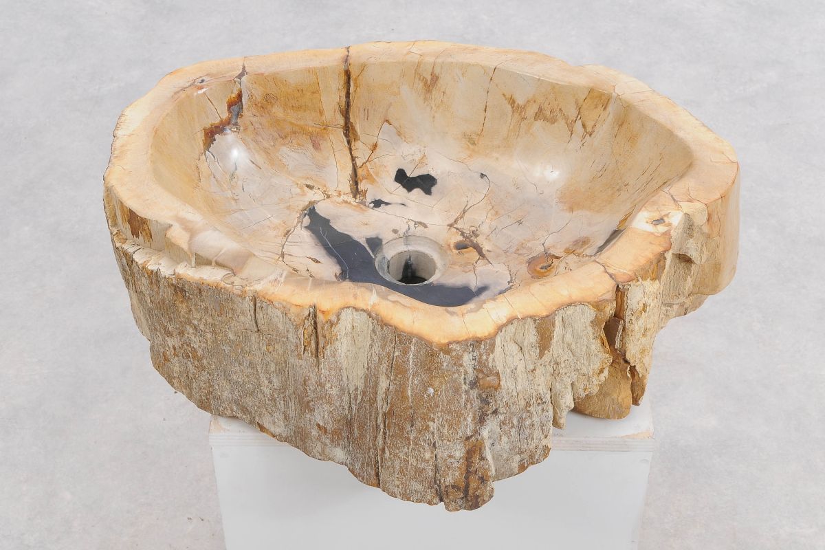 Lavandino da appoggio in legno pietrificato - 50208