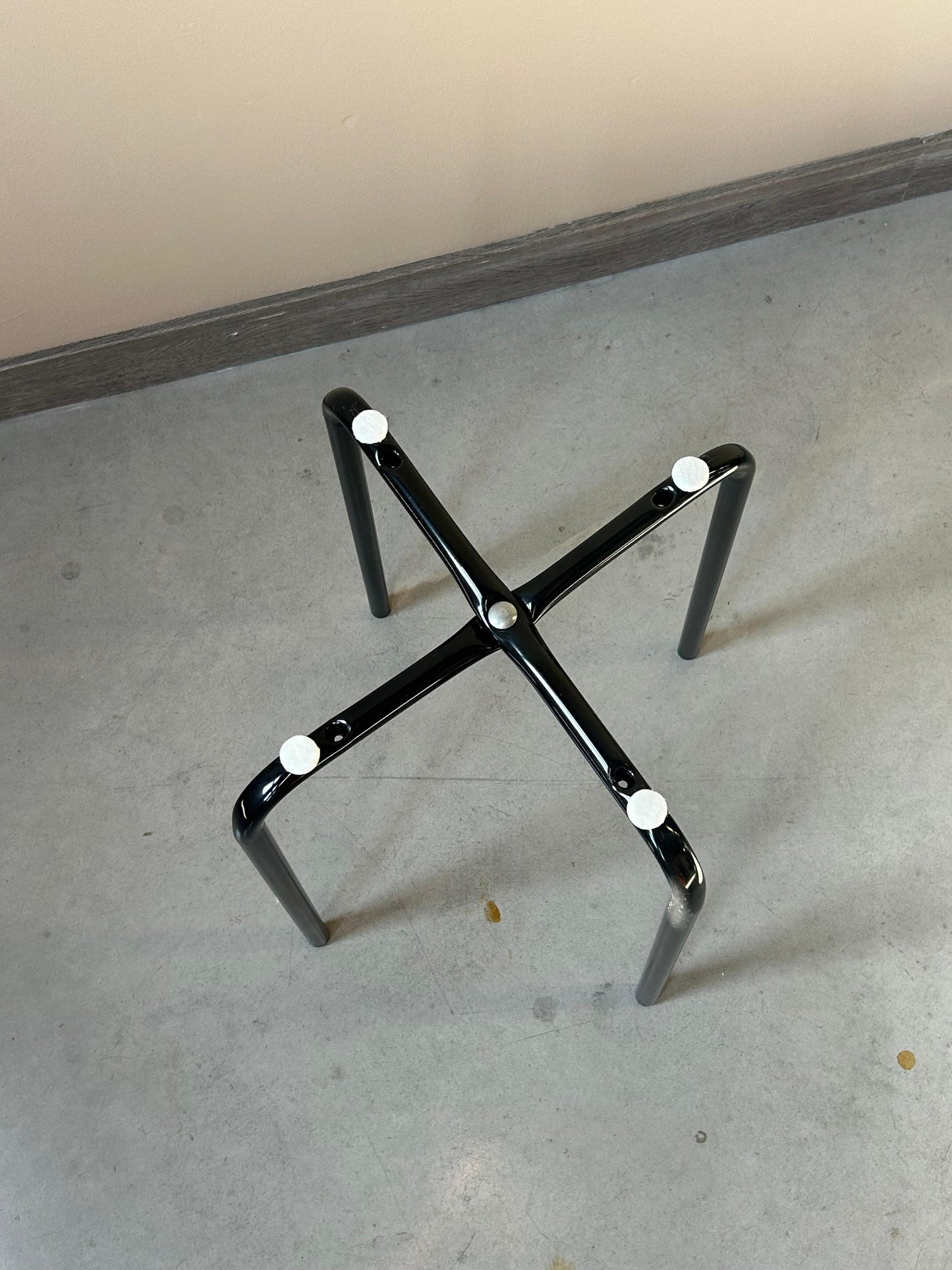 Gambe per tavolini piccoli