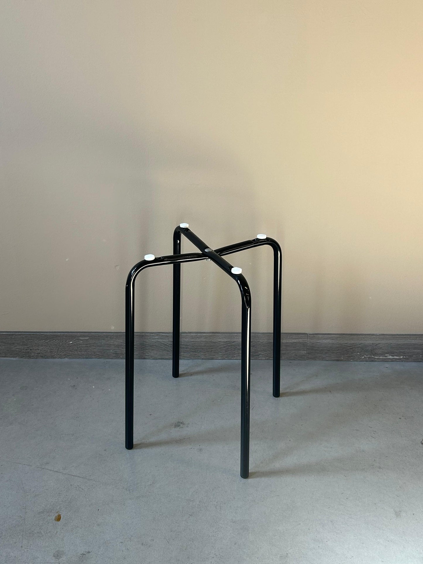 Gambe per tavolini piccoli