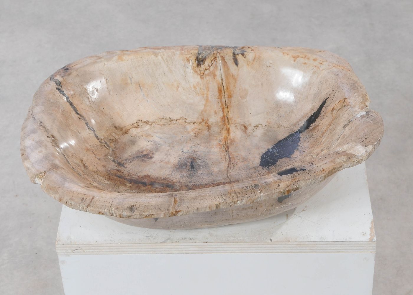 Ciotola in legno fossile - 54283