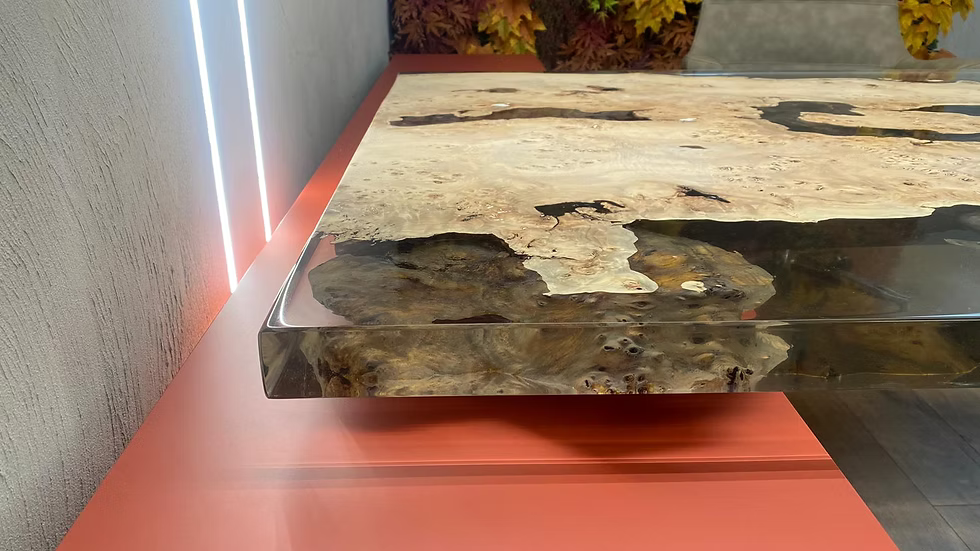 Scrivanie ufficio in legno e resina